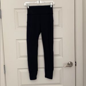 Lululemon In Movement Leggings, size 4, black 25”